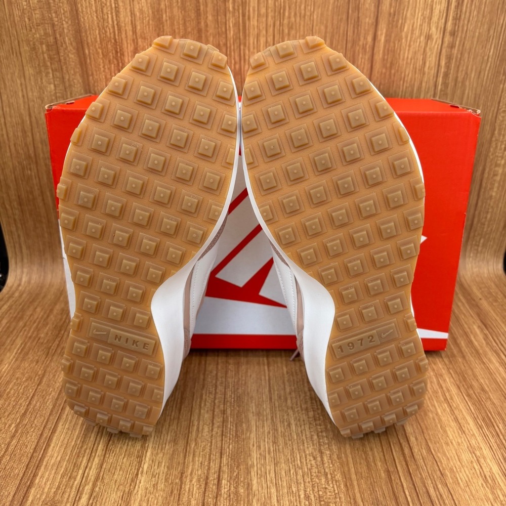 Nike Waffle Debut Womens 9 Particle Beige White DH9523-201 Retro Sneakers NEW - Picture 5 of 7